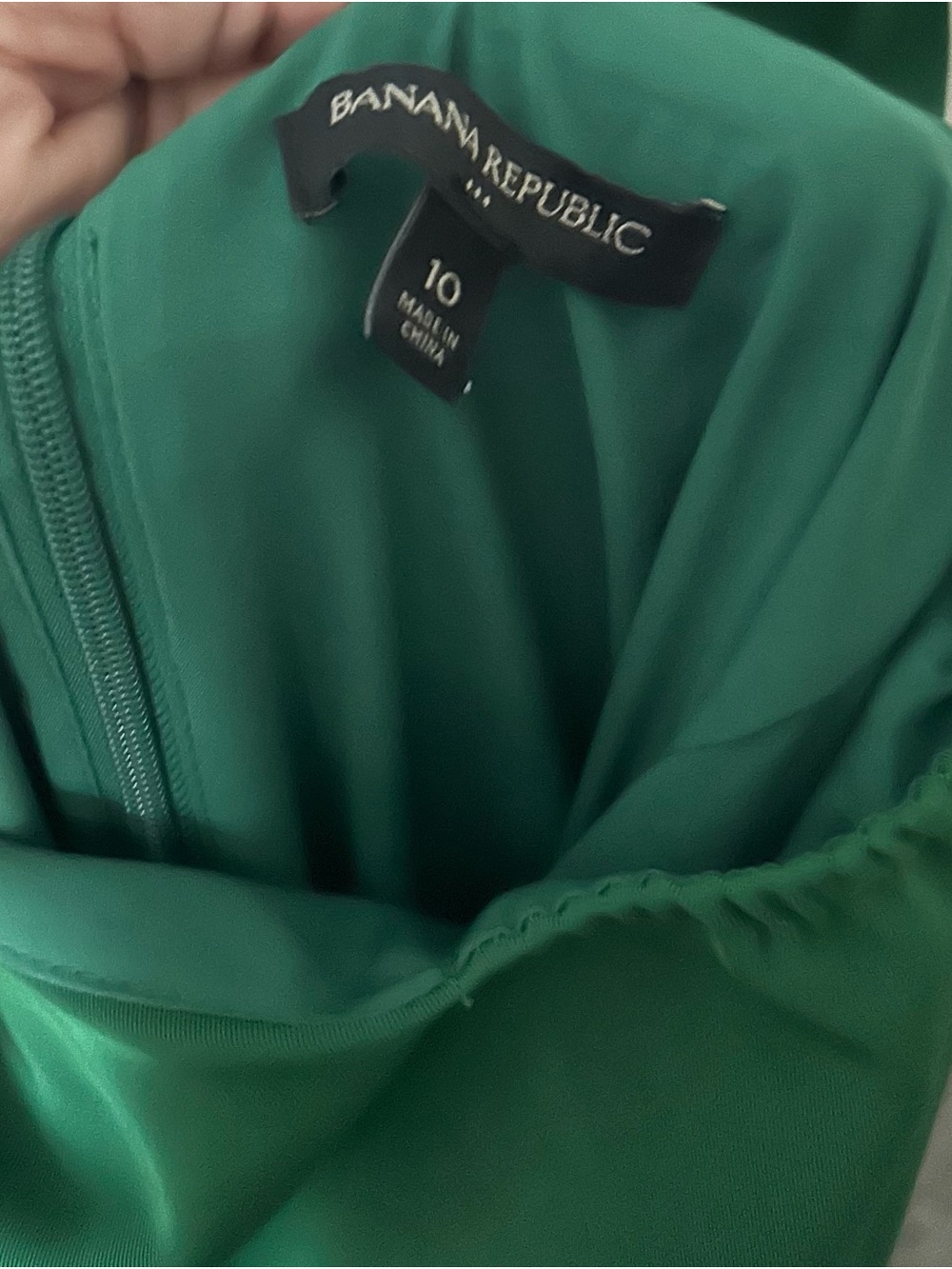 Banana Republic Emerald Green Long, flowy gown size 10 - Picture 4 of 5